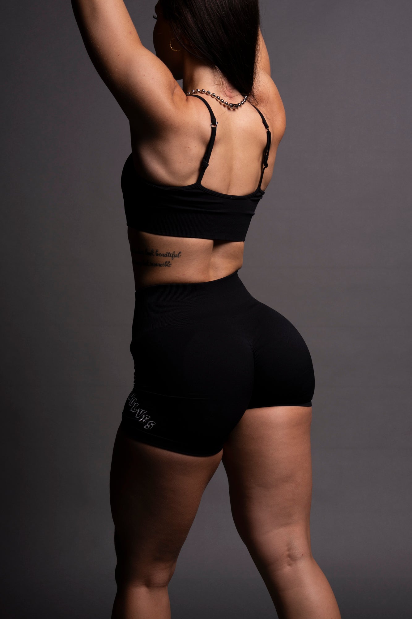 Journey Everson Seamless Training Shorts in Black - Image 13