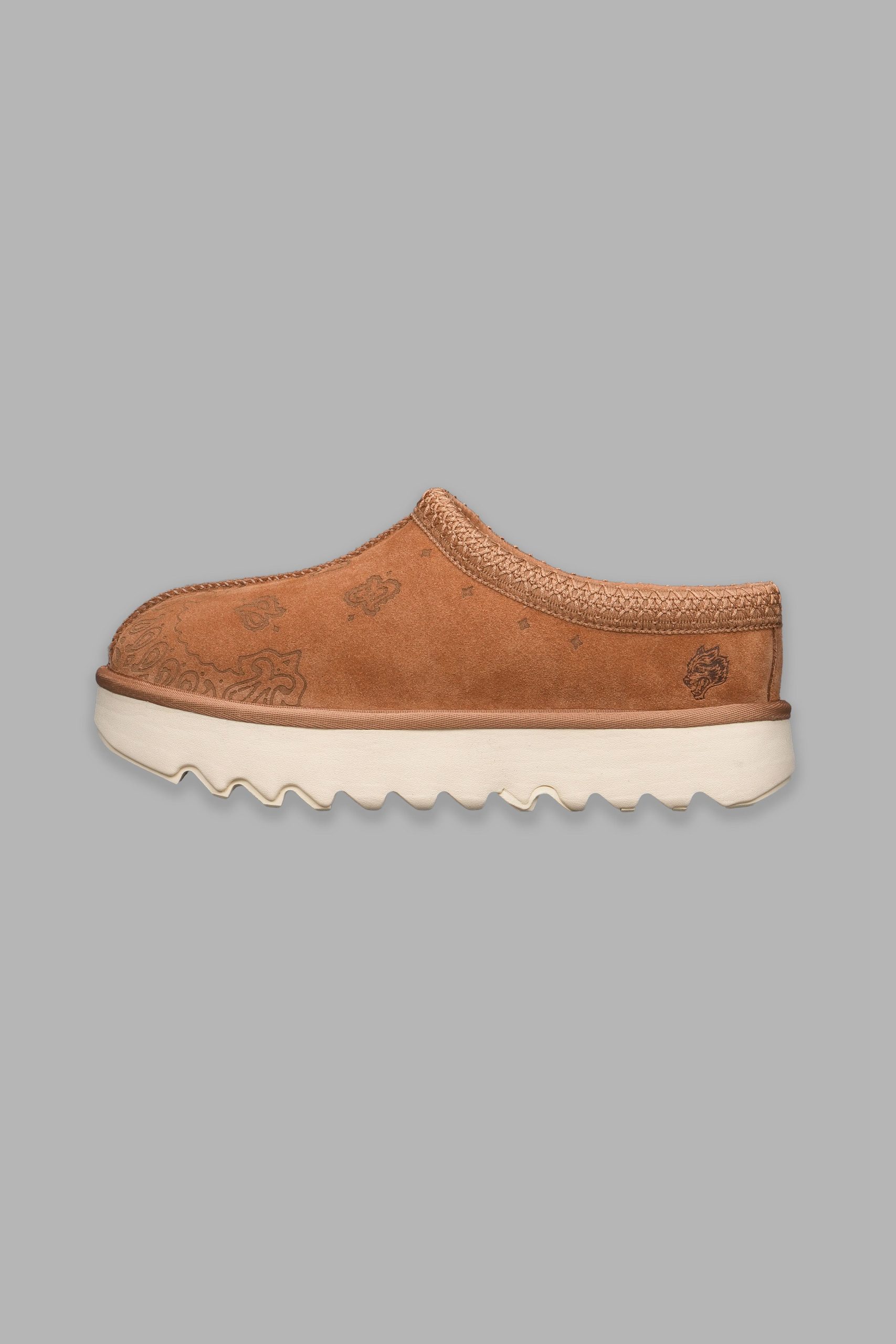 Western Mammoth Mule in Brown